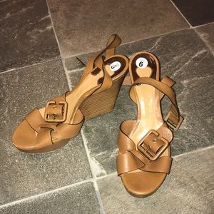 Chloe’s Wedges